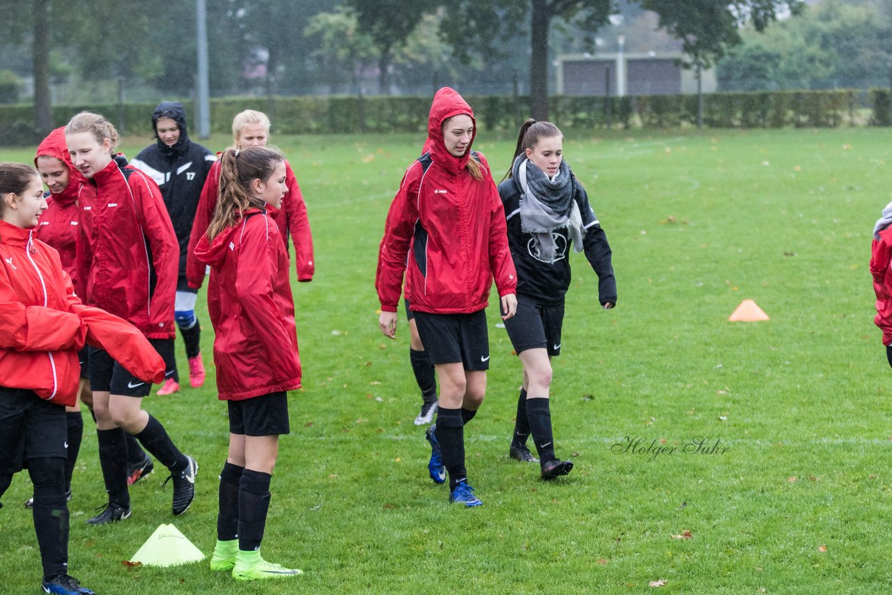 Bild 70 - B-Juniorinnen SV Henstedt Ulzburg - MSG Steinhorst Krummesse : Ergebnis: 4:0